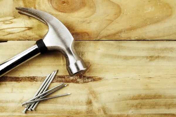 Hammer and nails — Stock Photo, Image