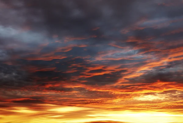 Ljusa himlen — Stockfoto