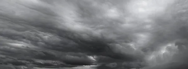 Cielo drammatico — Foto Stock