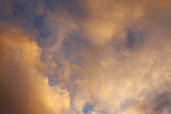 Ljusa himlen — Stockfoto