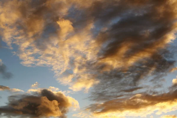 Céu brilhante — Fotografia de Stock