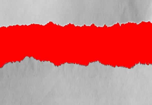 Kırmızı Arkaplanda Yırtılan Delik — Stok fotoğraf