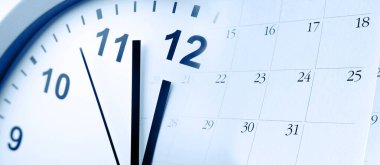 Saat yüzü ve takvim bileşimi