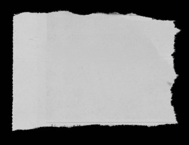 Siyah üzerine yırtık bir kağıt parçası