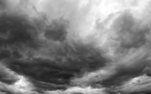 Gökteki Gri Fırtına Bulutları — Stok fotoğraf