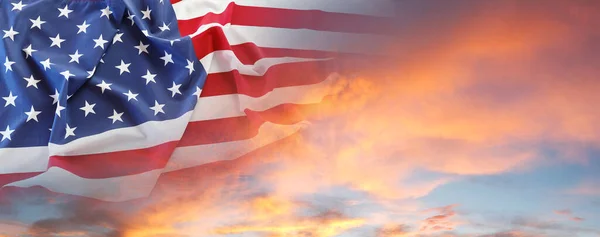 Bandeira Americana Céu Ensolarado Banner Cabeçalho Web Ampla — Fotografia de Stock