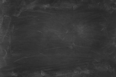 Tahta arka planda tebeşir temizlendi