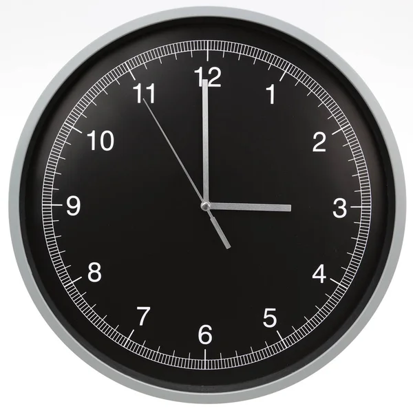 Relógio Parede Mostrando Três Horas Isolado Fundo Branco — Fotografia de Stock