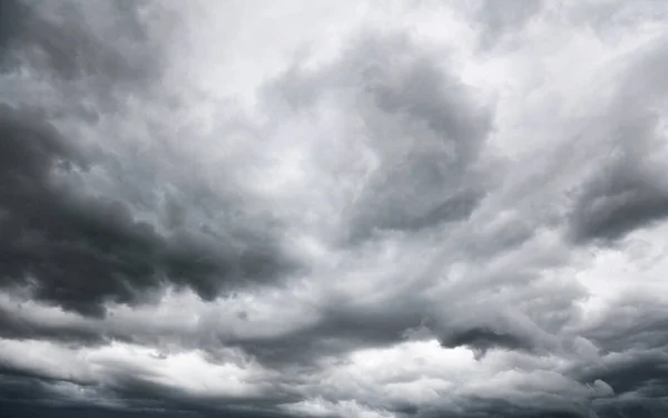 Nuvens Tempestade Cinza Céu — Fotografia de Stock