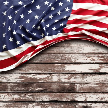 Amerikan bayrağı ve tahta tahtalar