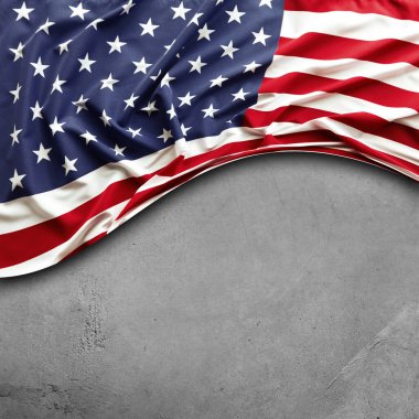 Gri arkaplanda Amerikan bayrağı