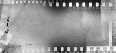 Film negatif çerçeveler gri arkaplan. 