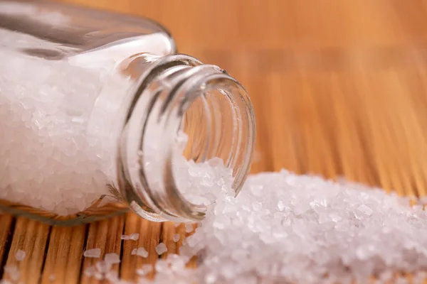 Salt Sprinkled Kitchen Table — Stockfoto