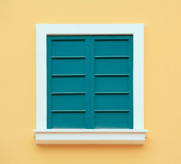 Green Window — Stock Photo, Image