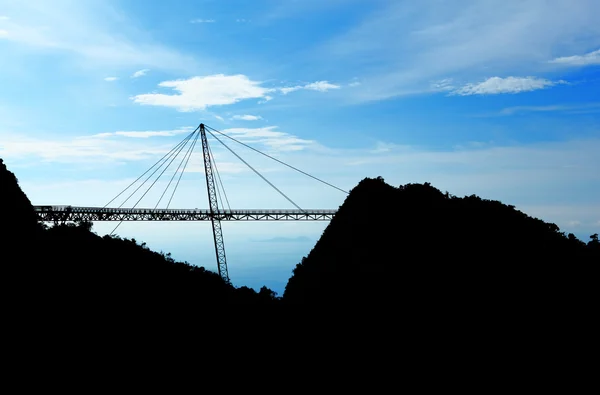 Silhouettenbrücke — Stockfoto