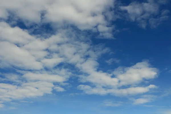 白い雲空 — ストック写真