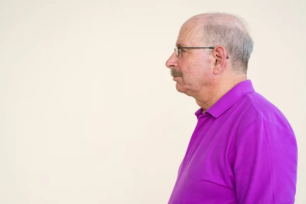 Retrato Homem Idoso Caucasiano Sozinho — Fotografia de Stock