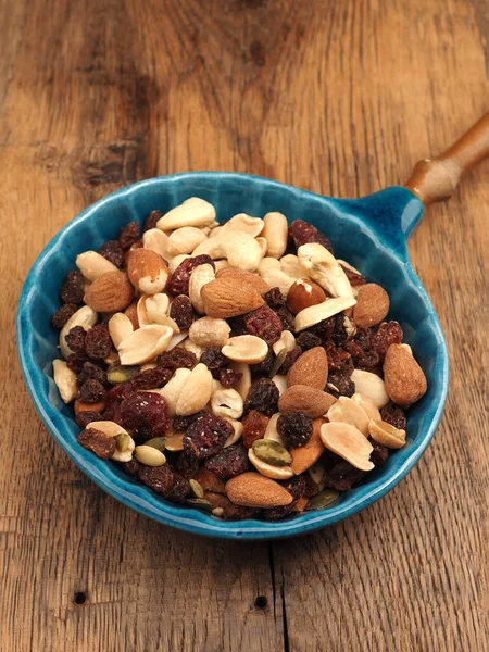 Organic Nut Mixture Raisins Blue Bowl Healthy Food — Stock Photo, Image