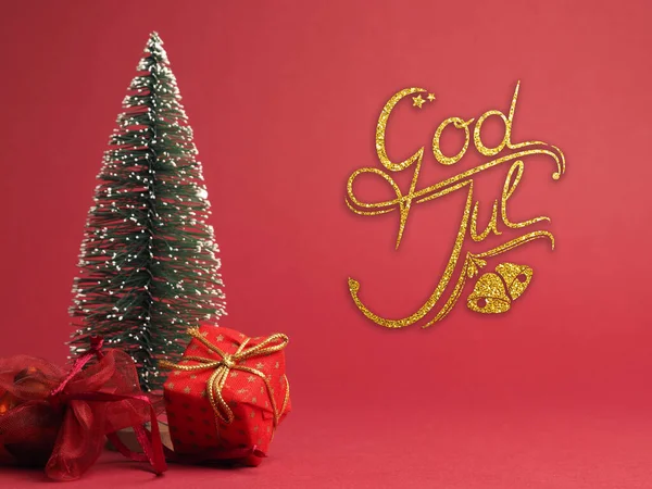 Θεός Ιουλ Σκανδιναβικές Χριστούγεννα Χαιρετισμούς Κόκκινο Χριστουγεννιάτικο Κουτί Δώρου Χρυσό — Φωτογραφία Αρχείου