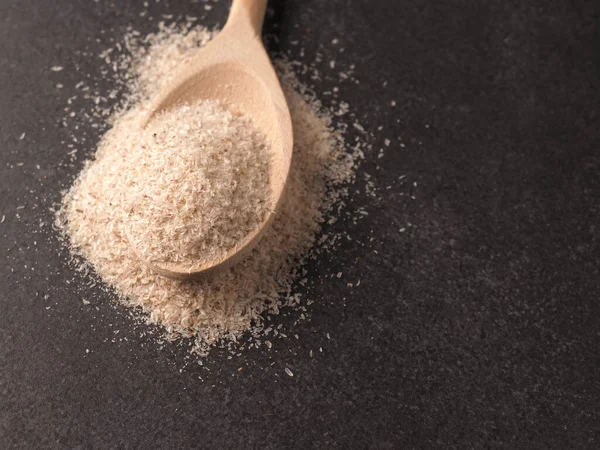 Cascas Psyllium Uma Colher Madeira Dieta Saudável Conceito Suplemento Alimentar — Fotografia de Stock