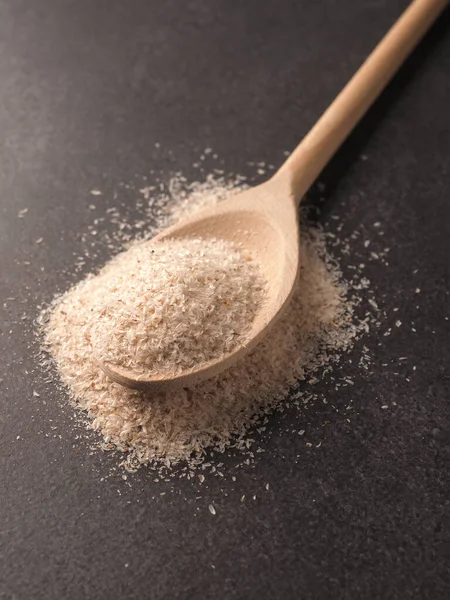 Cascas Psyllium Uma Colher Madeira Dieta Saudável Conceito Suplemento Alimentar — Fotografia de Stock