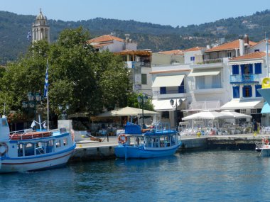 Yunanistan 'ın Skiathos adasındaki liman