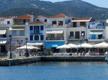 Yunanistan 'ın Skiathos adasındaki liman