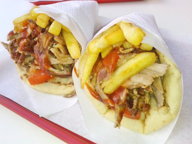 gyros pide, Akdeniz sokak gıda