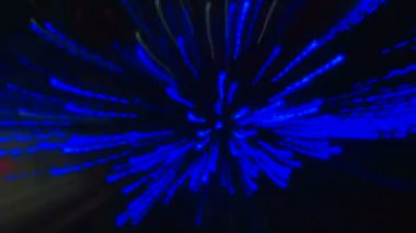 Mavi ışıklar yanıp sönüyor