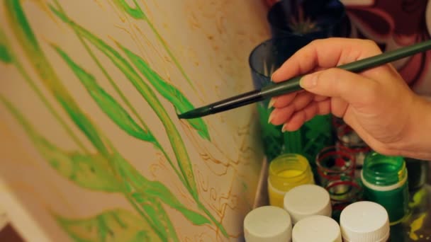 Batik painting of a spring garden. Time lapse. — Stock Video