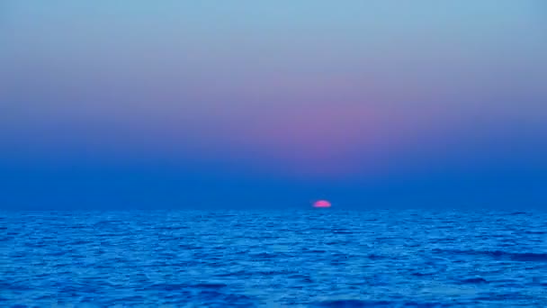 Východ slunce nad mořem - timelapse — Stock video