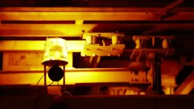 ışık onarım kamyonun döner. yakın çekim. dönen ışık.