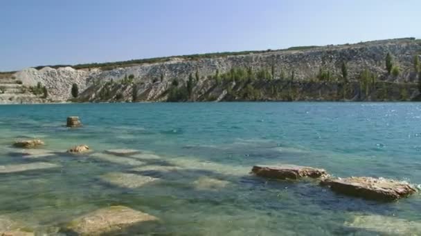 Води річки bay — стокове відео