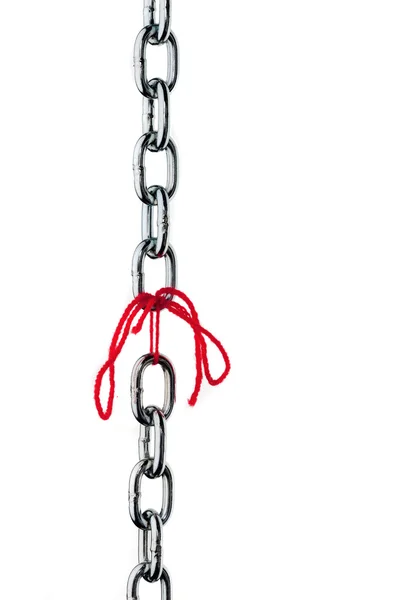 Defective steel chain is held together by thread — Stock Photo, Image