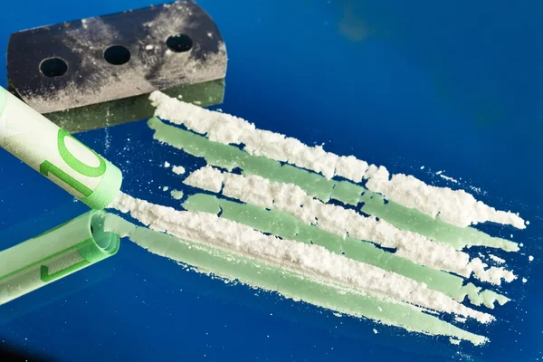 Sembol fotoğraf kokain. uyuşturucu bağımlılığı — Stok fotoğraf