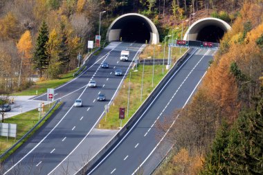 Highway tunnel clipart