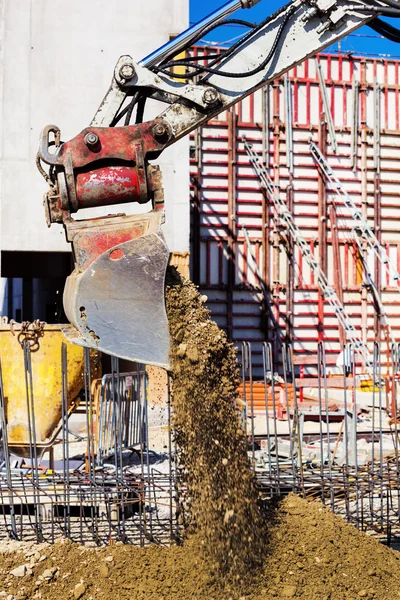 工事現場の掘削機 — ストック写真