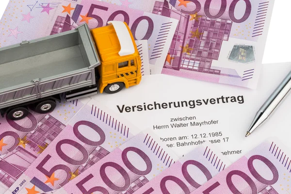 Vertsicherungsvertrag for new trucks — Stock Photo, Image