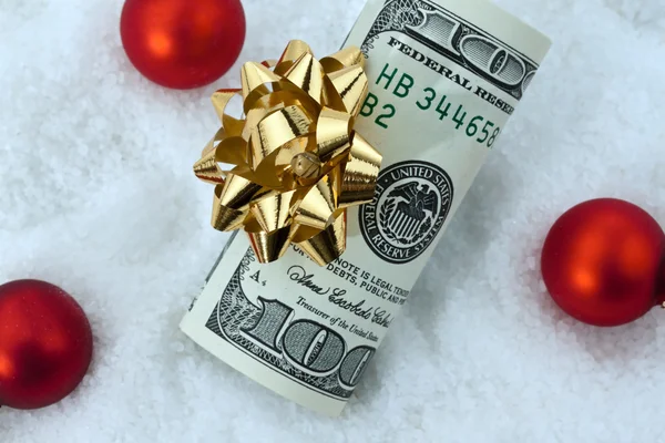 USA Dolar rachunki z łuku jako prezent lub pieniądze — Zdjęcie stockowe