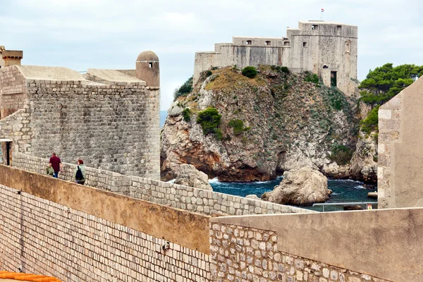 Chorvatsko, dubrovnik, městské hradby — Stock fotografie