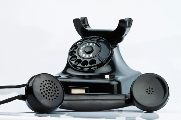 Gammal antik telefon — Stockfoto