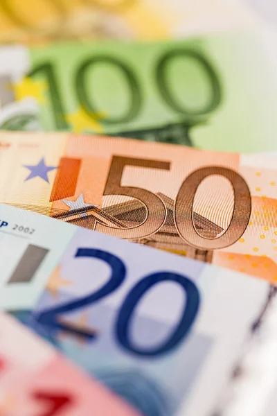 Vele euro-bankbiljetten — Stockfoto