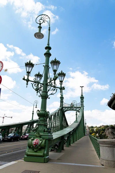 Budapest, Ungern, liberty bridge — Stockfoto