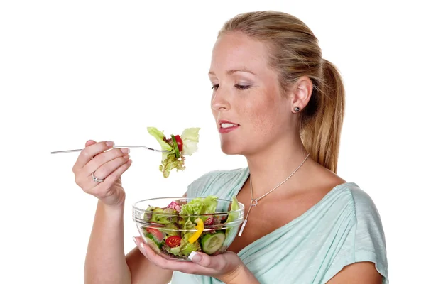 Frau mit Salat — Stockfoto