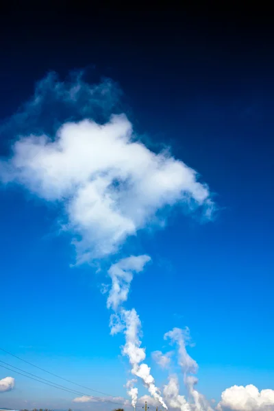 Smoking industrial chimneys — Stock Photo, Image