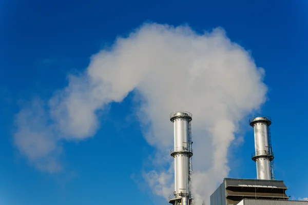 Industry chimney with exhaust gases — Stock Photo, Image