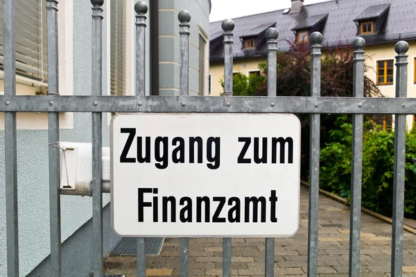 Zugang zum Finanzamt — Stockfoto