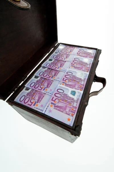 Truhla s eurobankovek. finanční krize, krize, shu — Stock fotografie