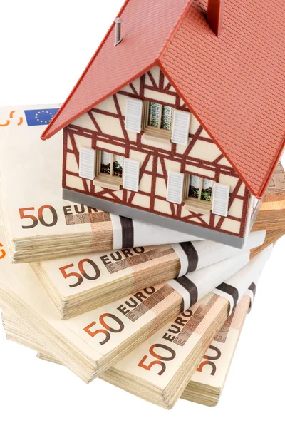 Half-timbered house on euro banknotes — Stock Photo, Image