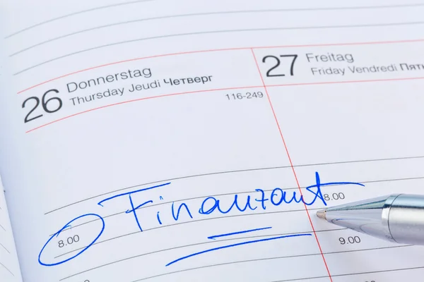 Eintrag in den Kalender: Finanzamt — Stockfoto